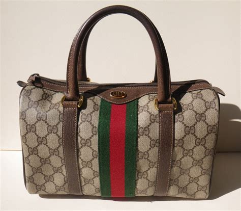 authentic gucci vintage bag.